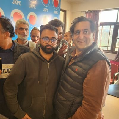 proud https://t.co/SJ8tRKjQlC of sajad lone.Enthusiastic.Patriotic.Luv All hate none