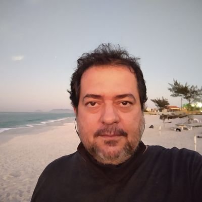 Gestão e Desenvolvimento de Negócios | Expertise em Varejo, E-commerce, Facilities, Utilities e UX Airport | Proficiente em Dados e Tecnologias.