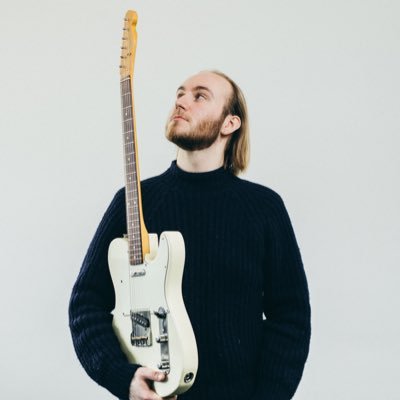 London based freelance guitarist, Slovakian, Humanitarian 🇪🇺🇸🇰