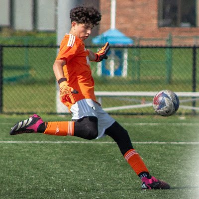 EJ Graham
U14 MLS Next
Michigan Wolves
Goalkeeper
6'0