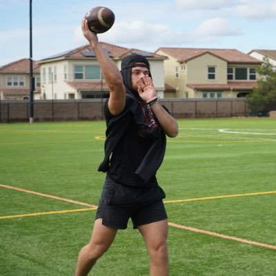 Sierra College QB Insta@varellamaddox/ 916-257-8116/ 6’1 210 verified 4.67 40