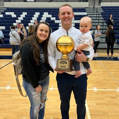 Associate Head Coach @CUNEmbb