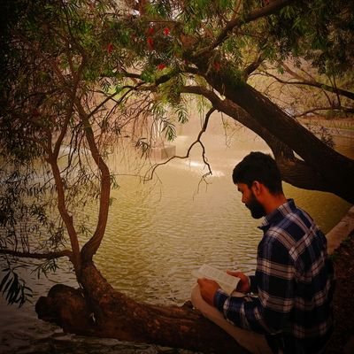 _vivek1302's profile picture. 🇮🇳
अहिंसा परमो धर्मः धर्म हिंसा तथैव च ।                                 
                                        Student of Biology and in love with History.