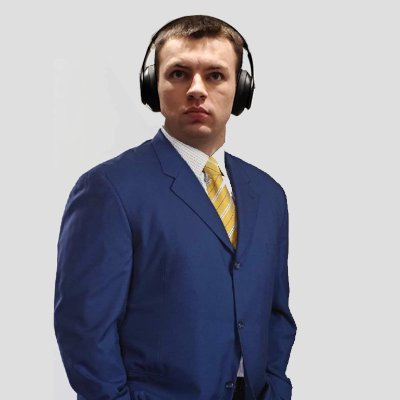 25 Year Old Mediocre Streamer who is addicted to competitive multiplayer games.