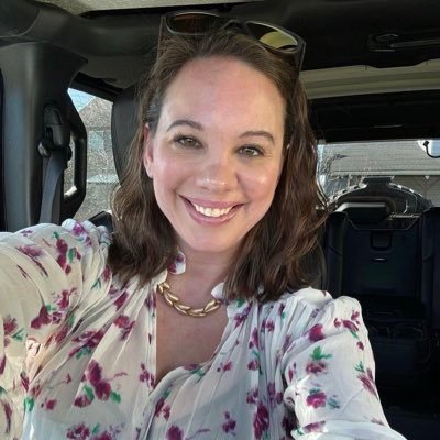 W16554White's profile picture. "Business enthusiast & Bitcoin investor 💼🔑 | Tech advocate & strategic thinker 💰 | Let's shape the future of finance together! 🌐