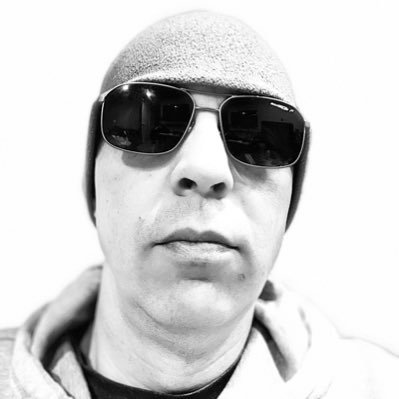 fleekix's profile picture. Staring back at you from the abyss.
