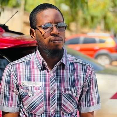 Abdalla56941521's profile picture. A muslim, a follower of the hadiths and Qur'an.