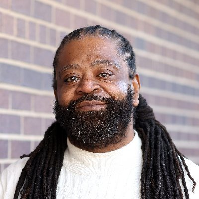 My name is Londel French.  I’m an educator, union leader and former Park Commissioner and I'm running to be the DFL candidate for MN House 62B.