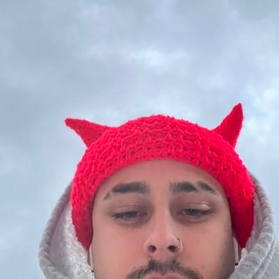 sifnotsef's profile picture. sound designer | music producer | 1/2 of @deusegomusic