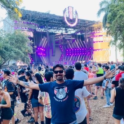 Chef 💪🏾( Mumbai, Dubai,Miami & Canada ) . Cricket. #LFC Cappuccino Lover. Live free and let live. Travel the world. Twitch Live- https://t.co/eHztiYMGX0
