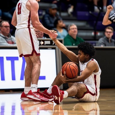 Jordan Hudson 2025 | PG 6’1 175 | 3.7 GPA | St Charles Prep | Midwest Basketball Club Collins | jmhudson714@gmail.com | 614-943-1483