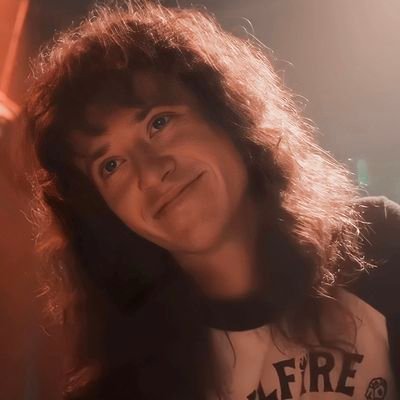 ''𝐓𝐡𝐞𝐫𝐞 𝐈𝐬 𝐍𝐨 𝐒𝐡𝐚𝐦𝐞 𝐈𝐧 𝐑𝐮𝐧𝐧𝐢𝐧𝐠....''
|MS|MV|Ships With Chem||GenderFluid||Autistic||Guitar Player||Part Vamp||Mythological||Parody Acc|