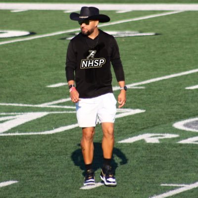Founder of NH Sports Performance / XC/Track Coach / Runner 🏃🏽/ Dog dad 🐶 / Lindenwood Alumni 👨🏽🎓🦁/ 2 X NAIA Indoor All American 🇺🇸