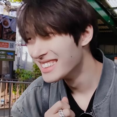 • artiny • my favourite song is song mingi • ru/eng • https://t.co/25W2FbPIjR