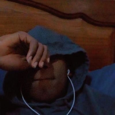 À part la mort y'a rien qui est sûr...☝️🧠
Plus Grand Fans du Real Madrid et de Cristiano Ronaldo 🤍7️⃣
