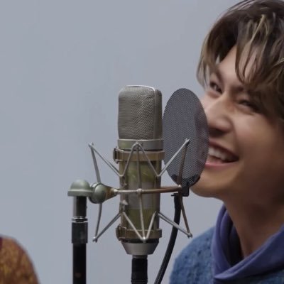 _shinchan_mo's profile picture. 05 / osaka / SixTONES / 💚