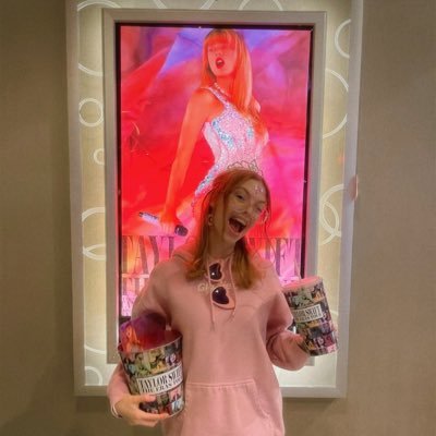 ia swiftie👸🏼 — #1 haunted stan💟 — seen taylor live 4x ✩ read my carrd pretty plz ⟱