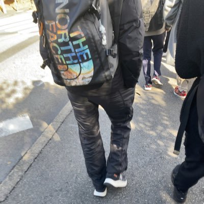 阪大経済2回生 阪大スマブラサークル、ポーカーサークル、イカ阪 スマサー連合役員 ドンキー使い、デンタル使い