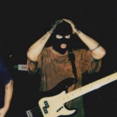 laneboyalex's profile picture. finally caving to my obsession