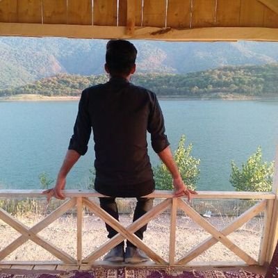 پسری ک متاسفانه ارشد آدم شناسی نداره ولی ارشد گیاهشناسی چرا
لینک ناشناس
https://t.co/8b0e1VHe3A