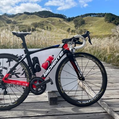 AIRCODE_SL600's profile picture. ロードバイク、ギター、格ゲー、居酒屋巡り、漫画が好きです。 主に見るの専門です。使い方がよく分からない...