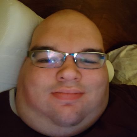 Hi my name is omar fyles I'm 30 and is anyone interested in becoming my girlfriend