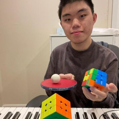 Pianist and Speedcuber
19 years of piano
16 years of cubing