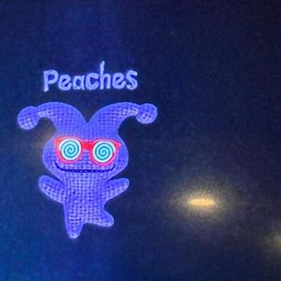 lessugaar11's profile picture. Ain’t got nothing if u catch me on this page tho