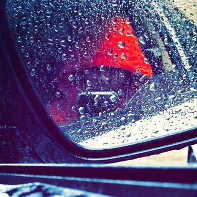 أتمنَّى أن أكُون قد رسمت الإبتسامة على وجهك ولو بكلِمة❤️