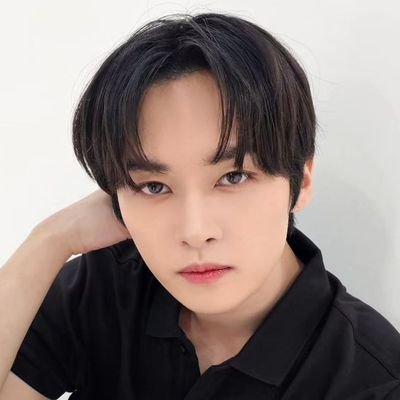 Ults: Skz, Atz, Xikers, XDH | Tours: MX, OneUs, Xikers, MCND | Illinois Based Trader/Seller
