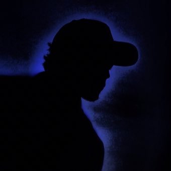 Juanito_1021's profile picture. ♬ 𝟙𝟚/𝟙𝟠/𝟚𝟚 ⁂ 𝕄𝟙𝟘 ♛