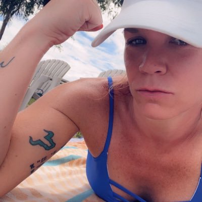 🍺🏈🐂🤘🏼 ⚡️💥 🏴☠️ Florida native, Proud USF Alum Life Member 3137 , Ohio State lover, craft beer extrodinaire, and all things Tampa lover.