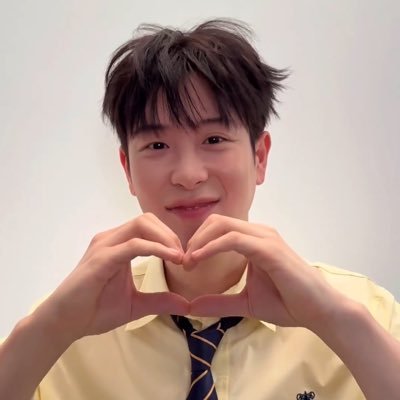 pyo_ou02's profile picture. 