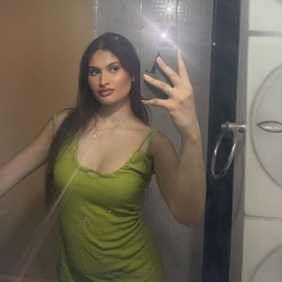 ashxlll's profile picture. 22