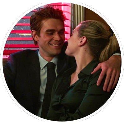 Daily post & updates for the iconic ship #Barchie from #Riverdale