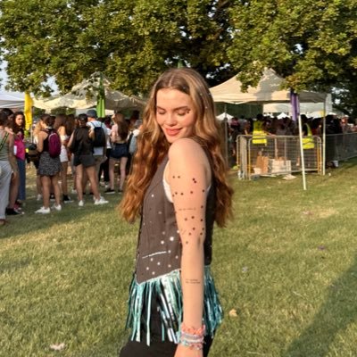 daylight, you got me chasing the daylight|she/her, 25