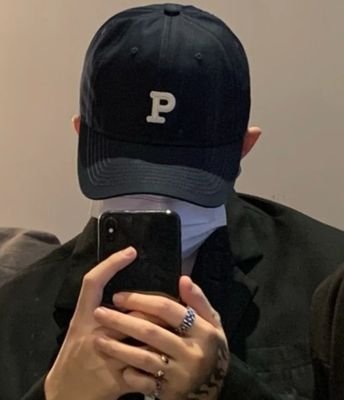 YbbqMJ5r1g43947's profile picture. 