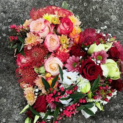 jaderoyer2024's profile picture. Je suis une personne calme doux attentionné gentil sincère honnête