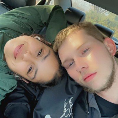 BEST STREAMING COUPLE ON KICK. https://t.co/Ixac0YXxiw Proud DUBBY ENERGY Partner! For Business Inquiries: damoores15@outlook.com