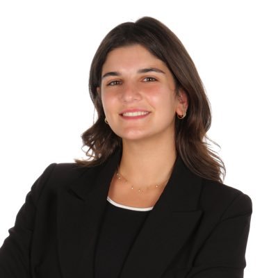 ‘24 MD Candidate @aub_fm | ‘20 Economics Graduate @aub_lebanon | Aspiring ENT surgeon