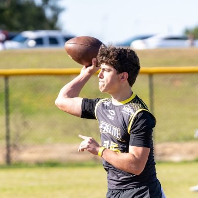 QB I Baton Rouge I St. Michael I Freshman I 5’9 I 153 lbs I Class of 2027 I 3.2 GPA I 40: 4.9 I F3 Elite 15U National Team I Email: eli8141@icloud.com