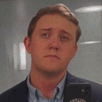 benurussell's profile picture. 