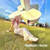 hoeneriadisonm's profile picture. 📊 An entrepreneurfamily business 
📚 A teacher of English IELTS Business English
🖖💍Very married 😉  
🍷 love wine, good food, sport
    🇰🇿🇷🇺🇬🇧🇹🇷 🇩🇪🇪🇸