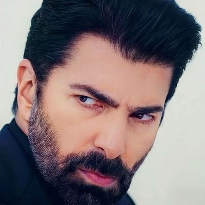 I'm Cenk Torun the actor from Ankara Turkey 🇹🇷 Don't write to any other account expect this And my official page on Twitter