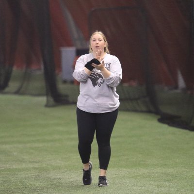 Claire Schapker Profile