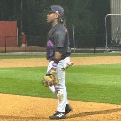 GOD First✝️🙏 Clarksdale HS C/o 26 Baseball⚾️ #5 ( Middle Infielder⚾️) 5,2 165 ||📲 662-624-1022