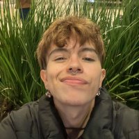 Santi🍂 (@cinnamon__boyy) 's Twitter Profile Photo