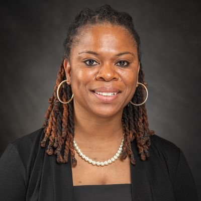 SandyGeronomi's profile picture. 