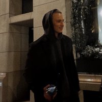 Val loves drew:) (@chrisxaep) 's Twitter Profile