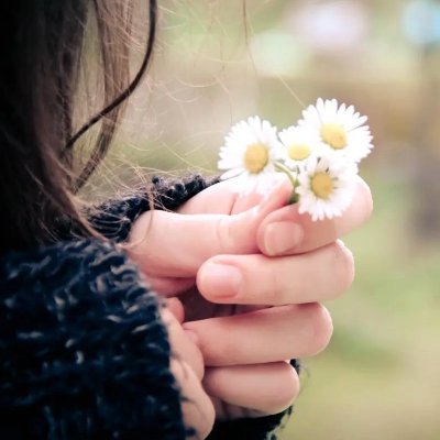 DeflyDefy's profile picture. 